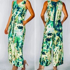 NWOT IC Collection Green Abstract Tie-Waist Jumpsuit Women’s Size Small 🧡